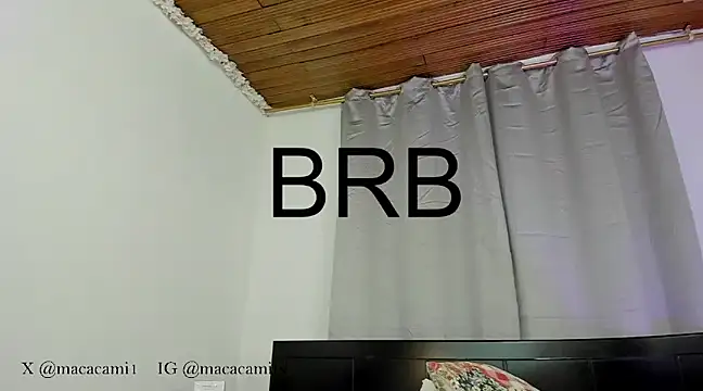 macacami1 online show from January 14, 2025, 11:27 pm