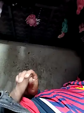 Snapshot of rayhot69 chatting on March 6, 2025, 5:11 pm rayhot69 online show from March 6, 2025, 5:11 pm