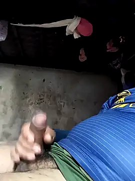 Snapshot of rayhot69 chatting on February 4, 2025, 5:45 pm rayhot69 online show from February 4, 2025, 5:45 pm