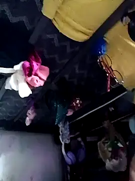 Snapshot of rayhot69 chatting on February 17, 2025, 5:23 pm rayhot69 online show from February 17, 2025, 5:23 pm