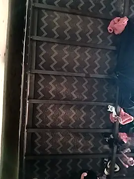 Snapshot of rayhot69 chatting on April 15, 2026, 5:06 pm rayhot69 online show from April 15, 2026, 5:06 pm