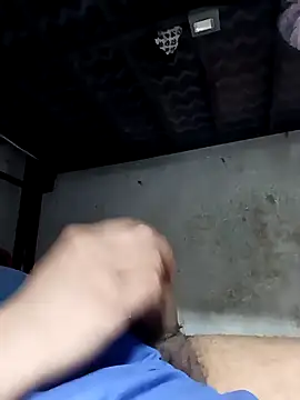 Snapshot of rayhot69 chatting on January 19, 2025, 7:37 pm rayhot69 online show from January 19, 2025, 7:37 pm