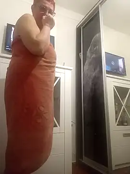 YourTenderness45 online show from January 28, 2025, 1:05 pm