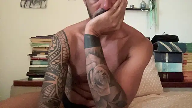 alessandromori91 online show from July 31, 2026, 5:54 pm