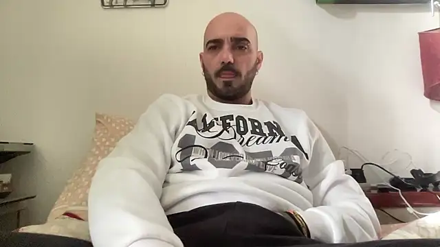 alessandromori91 online show from January 16, 2026, 1:48 pm