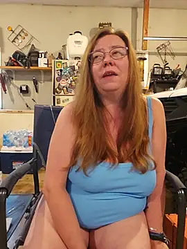 MsShelby40 online show from June 17, 2026, 10:41 pm