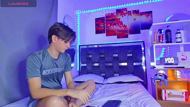 Alex and Fabian online show from June 15, 2026, 8:30 pm