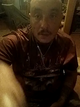 Snapshot of wilsons12 chatting on June 13, 2026, 5:27 am wilsons12 online show from June 13, 2026, 5:27 am