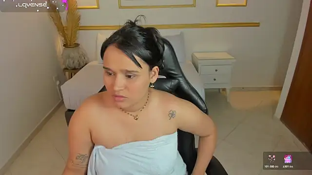 lia sexx19 online show from November 11, 2025, 2:06 am