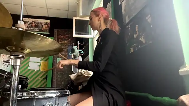 IngridMayer online show from July 22, 2026, 1:02 pm