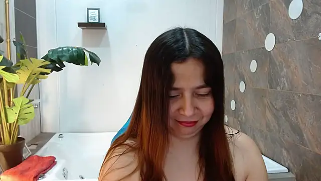 Heidy Wells online show from July 2, 2026, 12:55 pm