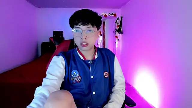 AnggelONfiree online show from October 28, 2025, 11:36 pm