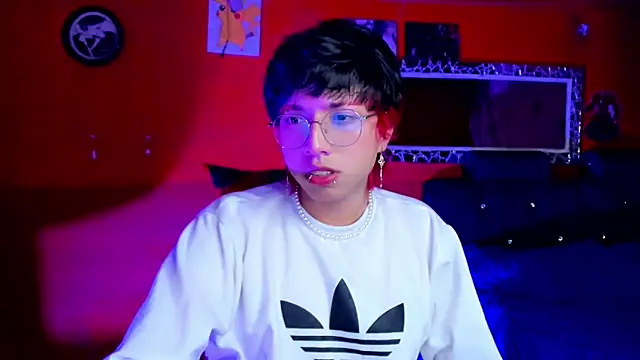 AnggelONfiree online show from February 16, 2025, 6:10 am