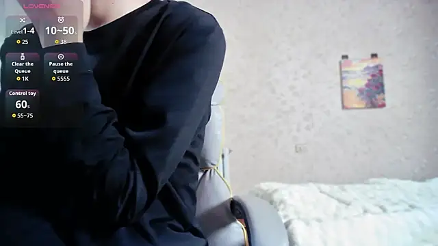 JIAJIA163 online show from September 30, 2025, 4:07 am