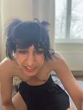 Snapshot of egirl711 chatting on April 4, 2026, 10:55 am egirl711 online show from April 4, 2026, 10:55 am