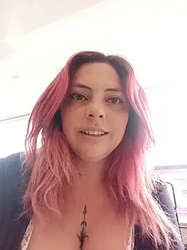 madelaine- online show from July 12, 2026, 4:52 pm
