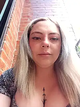 madelaine- online show from January 14, 2026, 6:11 pm