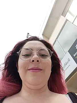 madelaine- online show from July 31, 2026, 3:31 pm
