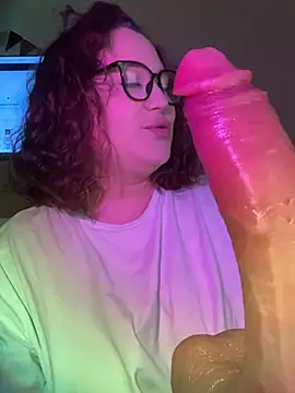 DaisyBooom online show from February 25, 2025, 7:06 pm