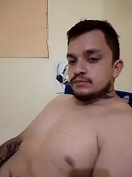 Snapshot of tony_landri chatting on March 13, 2026, 5:01 am tony landri online show from March 13, 2026, 5:01 am