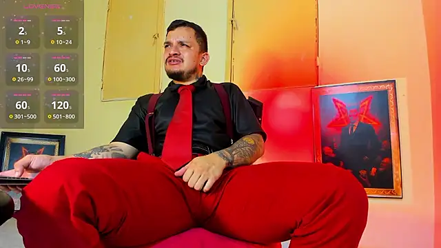 Snapshot of tony_landri chatting on March 11, 2026, 3:33 am tony landri online show from March 11, 2026, 3:33 am