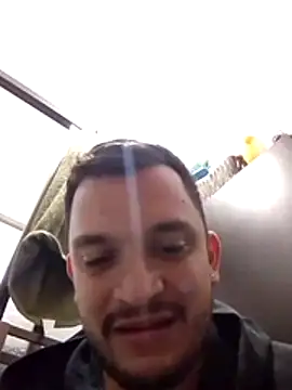 Snapshot of tony_landri chatting on February 26, 2026, 10:54 pm tony landri online show from February 26, 2026, 10:54 pm