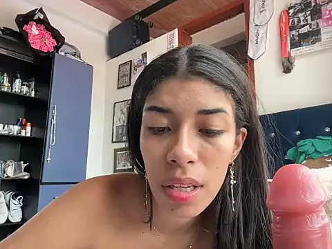 veronica-29 online show from July 27, 2026, 3:52 pm