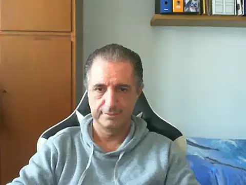 lliuk70mi online show from February 27, 2025, 2:10 pm