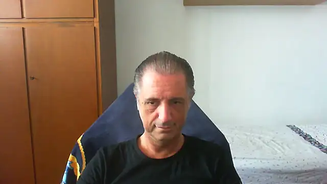 lliuk70mi online show from June 15, 2026, 12:38 pm