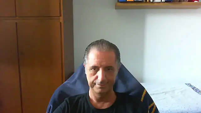 lliuk70mi online show from June 9, 2026, 12:28 pm