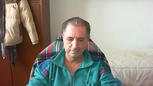 lliuk70mi online show from March 28, 2026, 2:07 pm