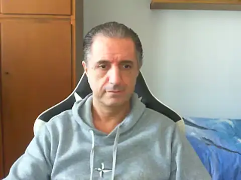 lliuk70mi online show from February 15, 2025, 12:11 pm