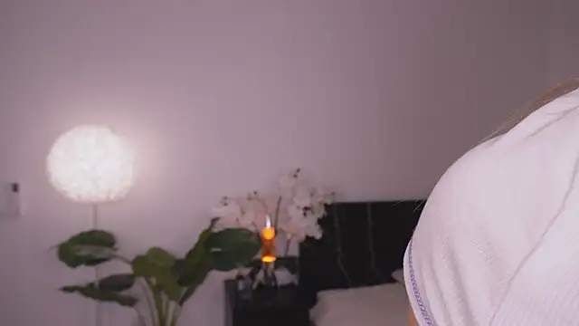 Nicole youthfull online show from January 19, 2025, 8:41 pm