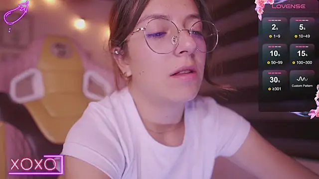 milly kenner online show from February 26, 2025, 10:15 pm