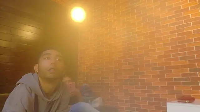 Annyeli online show from November 30, 2025, 3:35 pm