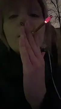 bigbabykiki online show from January 18, 2026, 4:21 pm