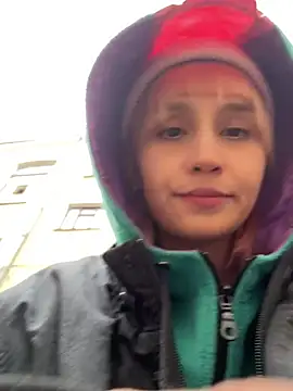 bigbabykiki online show from March 21, 2025, 8:50 am