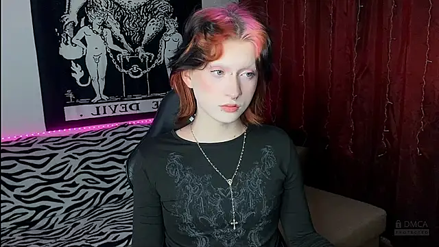 Vailyreb  online show from February 27, 2025, 6:31 pm