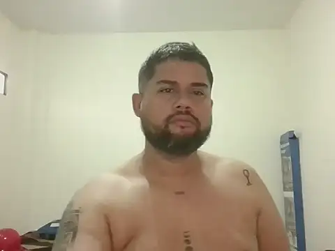 GABRIELGARCIA1313 online show from February 12, 2026, 10:53 pm