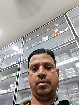 Snapshot of Raj1043 chatting on July 14, 2026, 4:02 pm Raj1043 online show from July 14, 2026, 4:02 pm