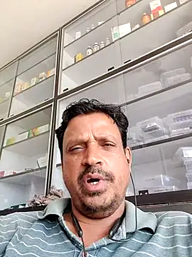 Snapshot of Raj1043 chatting on July 3, 2026, 6:31 am Raj1043 online show from July 3, 2026, 6:31 am