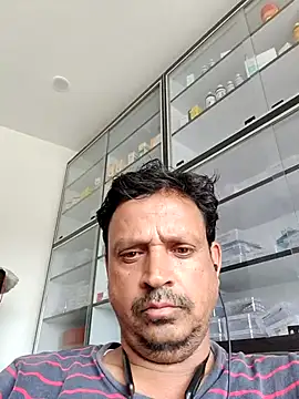 Snapshot of Raj1043 chatting on June 28, 2026, 6:09 am Raj1043 online show from June 28, 2026, 6:09 am
