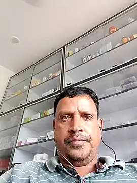 Snapshot of Raj1043 chatting on July 29, 2026, 6:23 am Raj1043 online show from July 29, 2026, 6:23 am