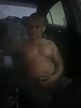 EatMyCake831 online show from October 13, 2025, 2:40 pm