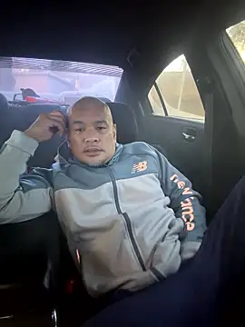 EatMyCake831 online show from January 13, 2026, 4:11 pm