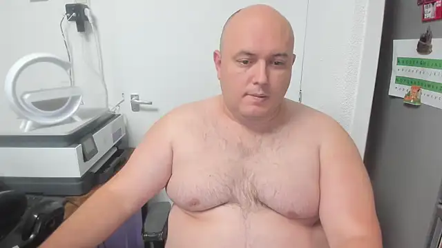 BigromeoXX online show from December 20, 2024, 6:56 pm