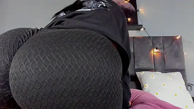 DulceAurora   online show from September 23, 2025, 2:51 am