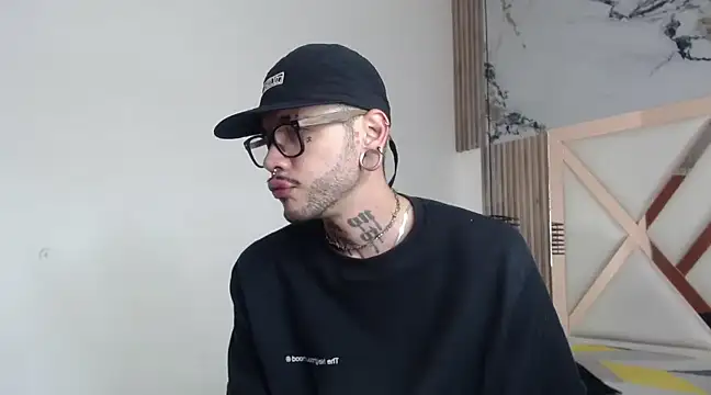 MurdockH online show from March 18, 2025, 8:28 am