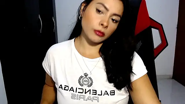 Snapshot of meghan2 chatting on February 27, 2026, 1:28 am meghan2 online show from February 27, 2026, 1:28 am