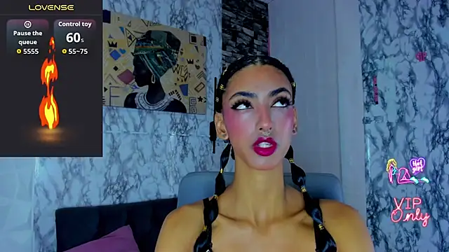 Queen Cuarxxo online show from July 14, 2026, 12:32 am